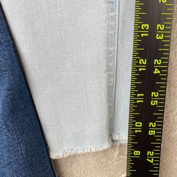 Celebrity Pink Womens Jeans Lot of Two Size 5/27 Blue Denim The Chic & Spice Y2K - Picture 7 of 16